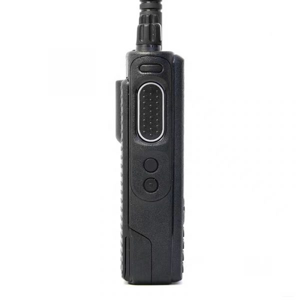Motorola DP4401e Explosion-proof Digital Portable Radios - Image 4